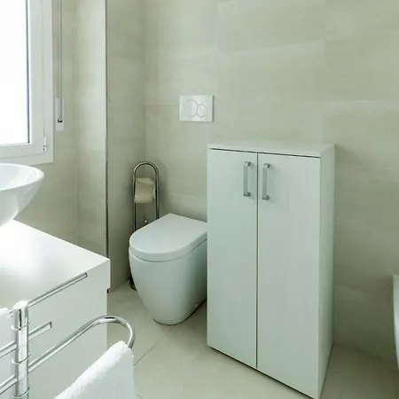 Apartman Stupenda Vista Mare, 10m Dalla Spiaggia, 8 Piano E P Privato *
