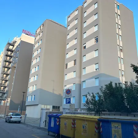 Vista Mare A 10m Dalla Spiaggia, 8 Piano E Parcheggio Privato