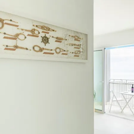 Apartamento Vista Mare A 10m Dalla Spiaggia, 8 Piano E Parcheggio Privato Lignano Sabbiadoro