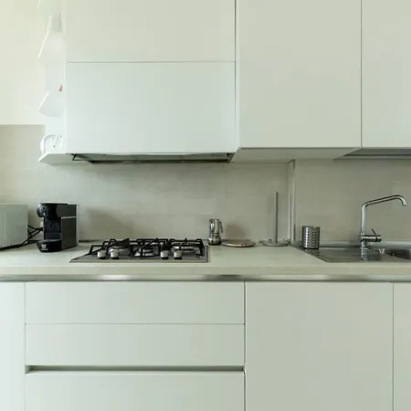 Vista Mare A 10m Dalla Spiaggia, 8 Piano E Parcheggio Privato *